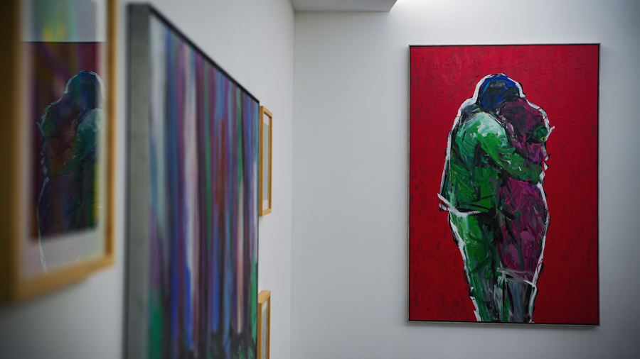 Escena de la exposición Jorge Rando quiero pintar la vida.jpg