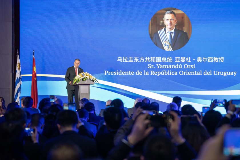 Orsi se reúne con empresarios chinos y uruguayos, buscando mayor cooperación bilateral