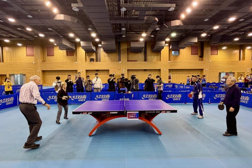 Los testigos se reúnen con motivo del 55º aniversario de la 'diplomacia del ping-pong' entre China y Estados Unidos