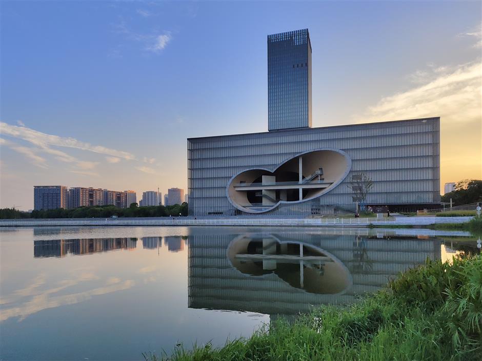 Gran Teatro Poly de Shanghai.jpg