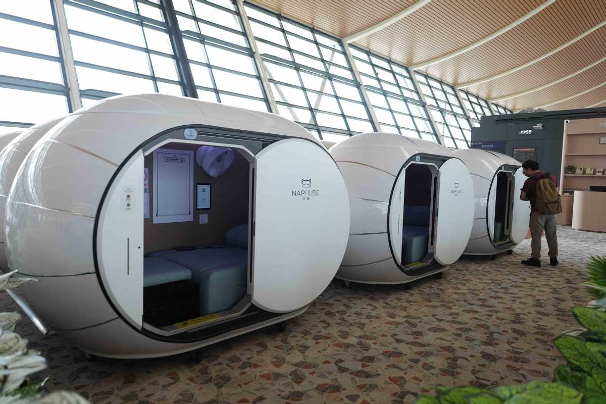 Cabinas de descanso en el Aeropuerto Internacional Pudong de Shanghai..jpeg