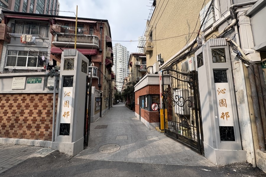 Narraciones multilingües dan nueva vida a edificios históricos de la ciudad