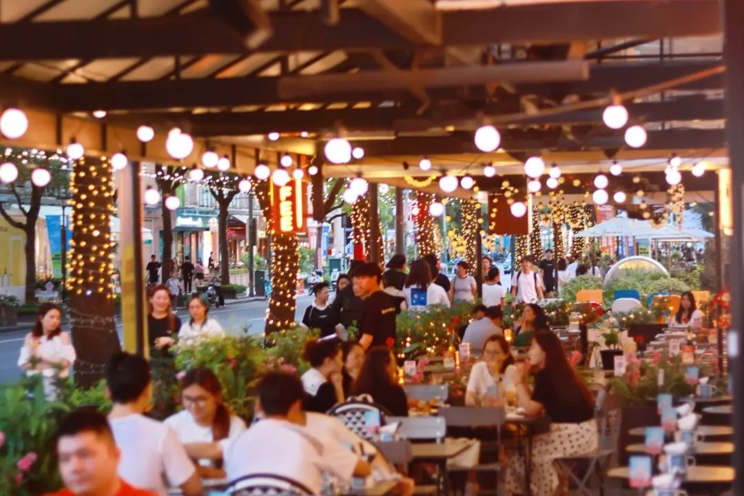 Explorando los mercados nocturnos más populares en Shanghai