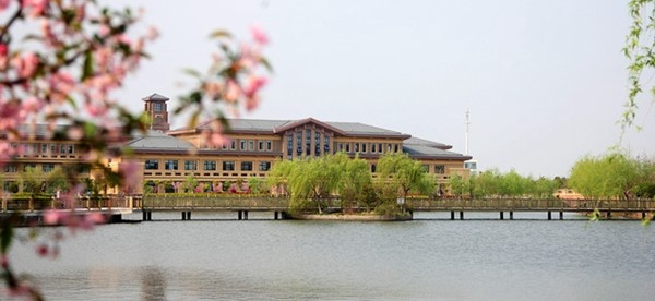 上海政法大学-1.jpg
