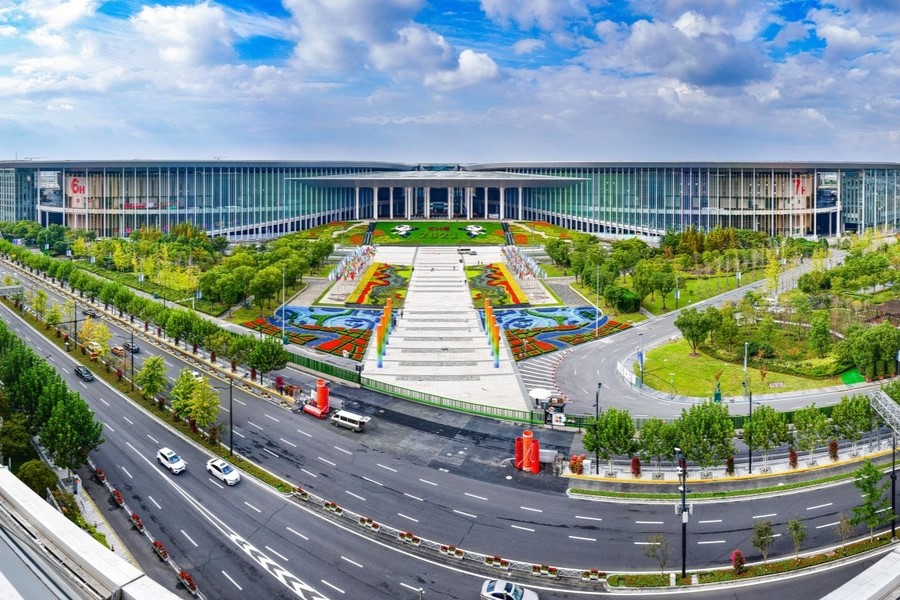 Guía de transporte para la VIII CIIE: consejos de estacionamiento