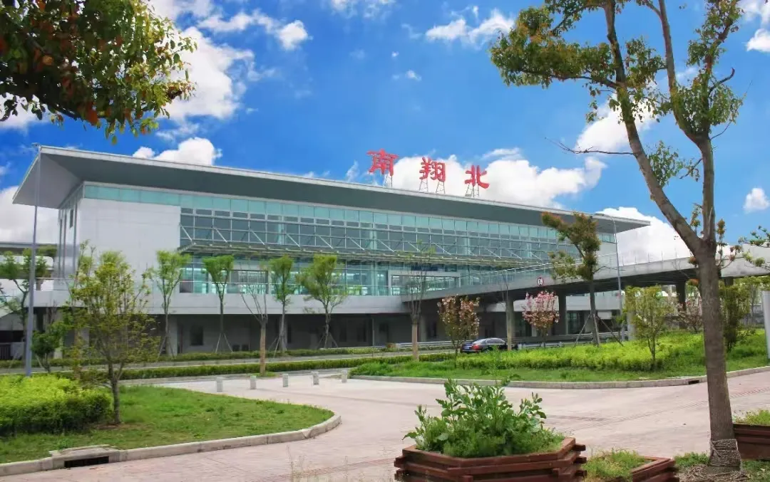 上海多个火车站6.png