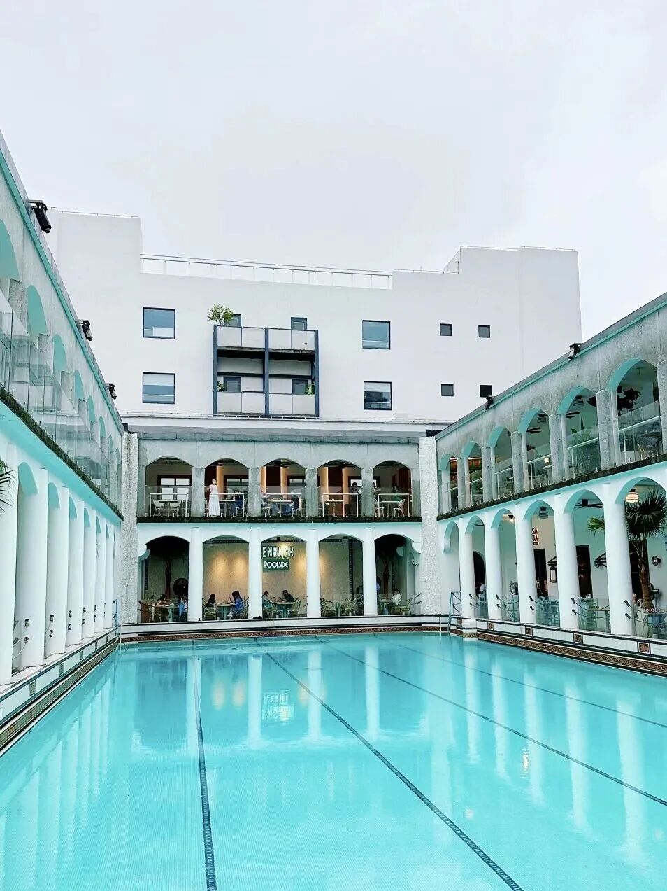 La piscina del Círculo de Columbia..jpg