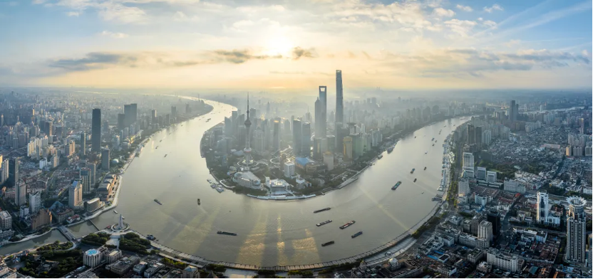 Vista del río Huangpu en Shanghai.png