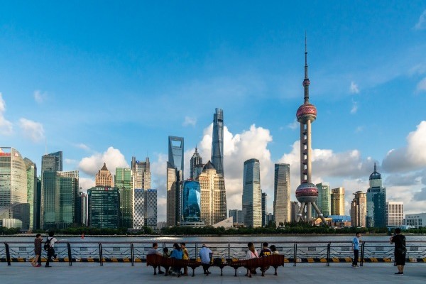 Shanghai impulsa medidas para agilizar el comercio transfronterizo