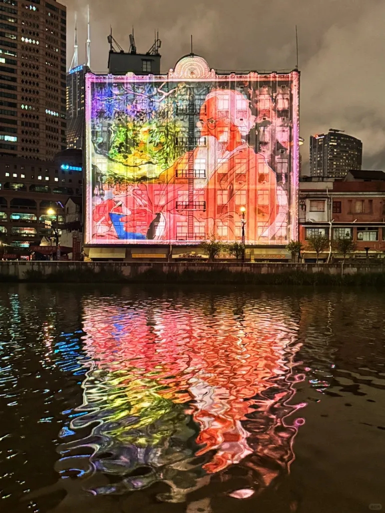 Espectáculo temático de luces y sombras para conmemorar el 130º aniversario del nacimiento de Xu Beihong_副本.jpg