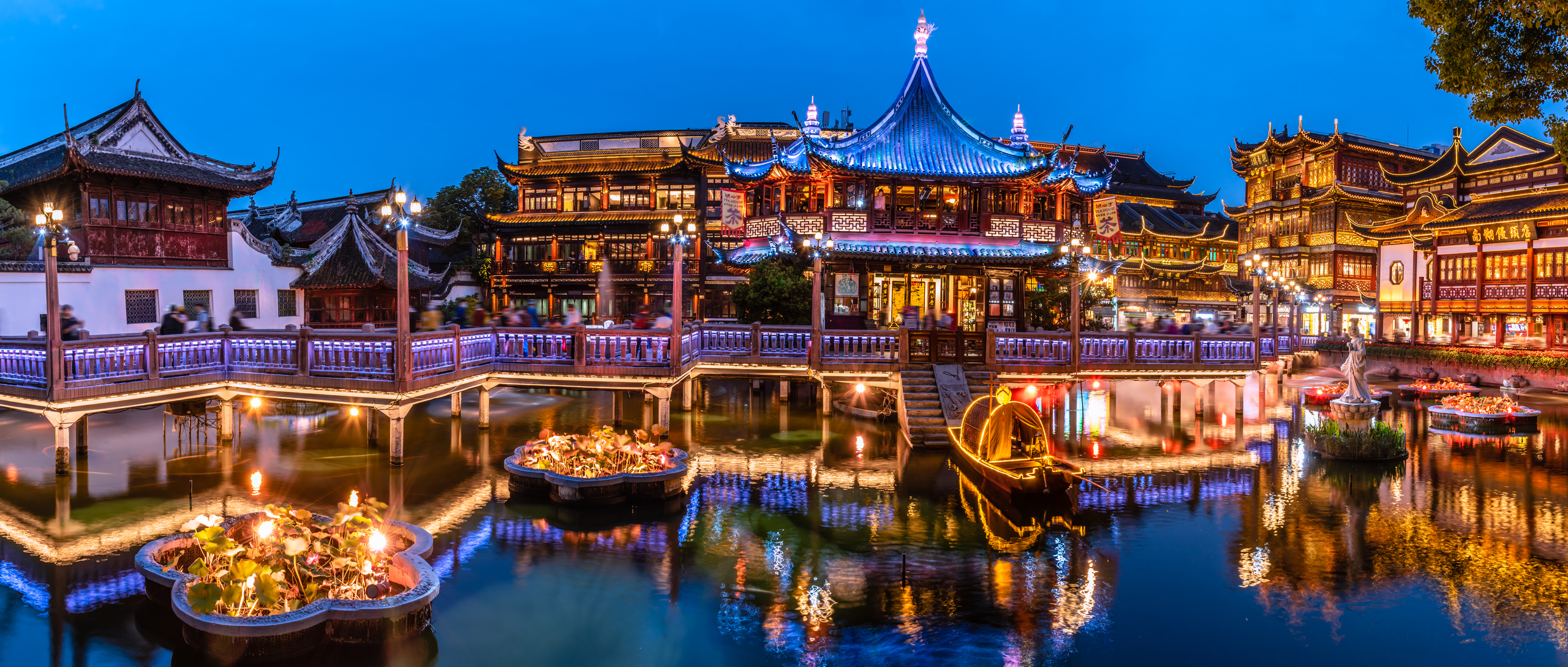 El encantador paisaje nocturno del Jardín Yuyuan.jpeg