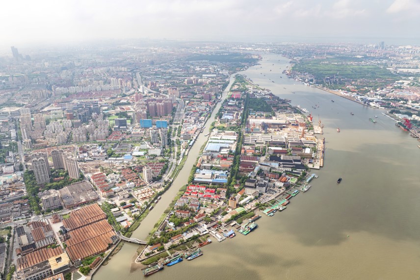 Yangpu lanza una comunidad de empresas unipersonales para emprendedores, ofreciendo servicios integrales y refinados