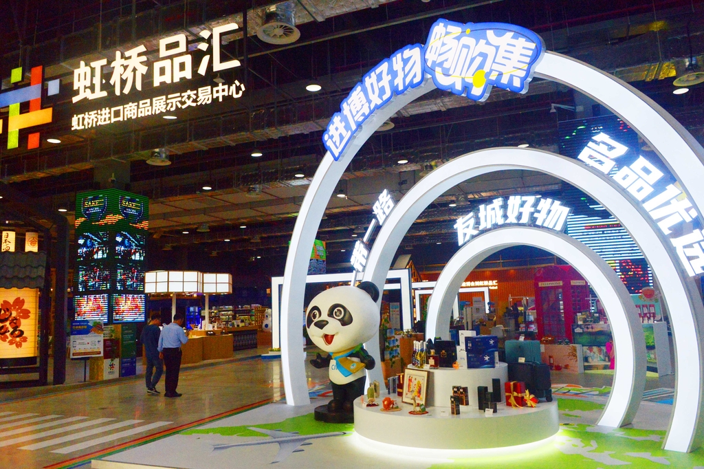 De la exposición a las tiendas: lanzamiento de nuevos productos en Shanghai