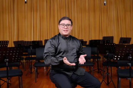 Graduado costarricense cumple su sueño musical en Shanghai