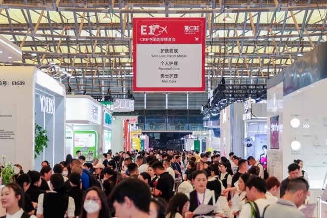 La CBE exhibe las novedades globales de la cosmética en Shanghai