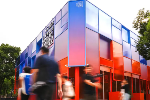 Comienza la Semana de la Moda de Shanghai, con foco en la sostenibilidad y la innovación