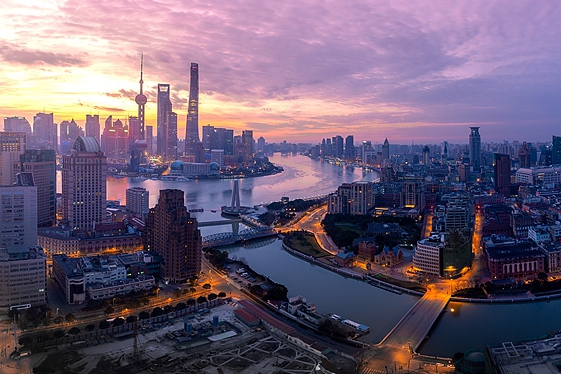 Shanghai busca consolidarse como centro mundial de gestión de activos
